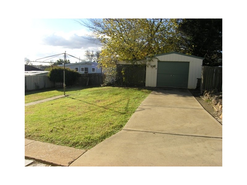 7 Leumeah Road, Orange NSW 2800