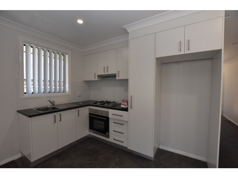 28a William Maker Drive, Orange NSW 2800