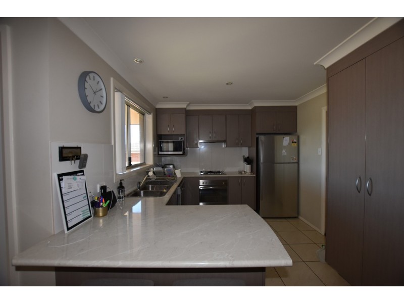 12 Windamingle Place, Orange NSW 2800