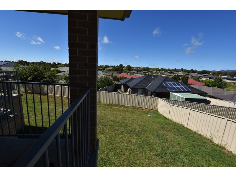 12 Windamingle Place, Orange NSW 2800