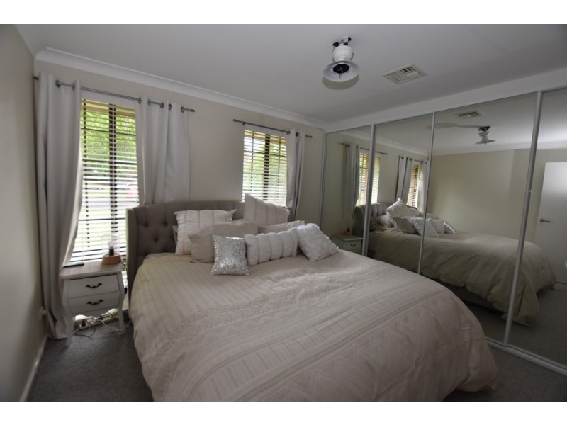32 Sundew Circuit, Orange NSW 2800