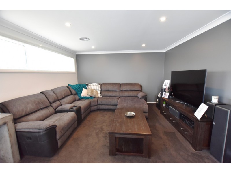 13 Aloe Vera Place, Orange NSW 2800