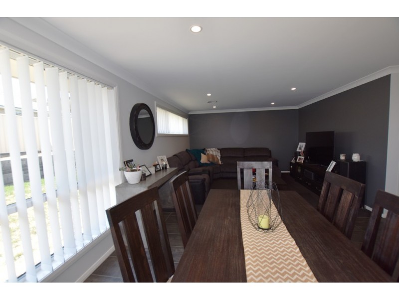 13 Aloe Vera Place, Orange NSW 2800