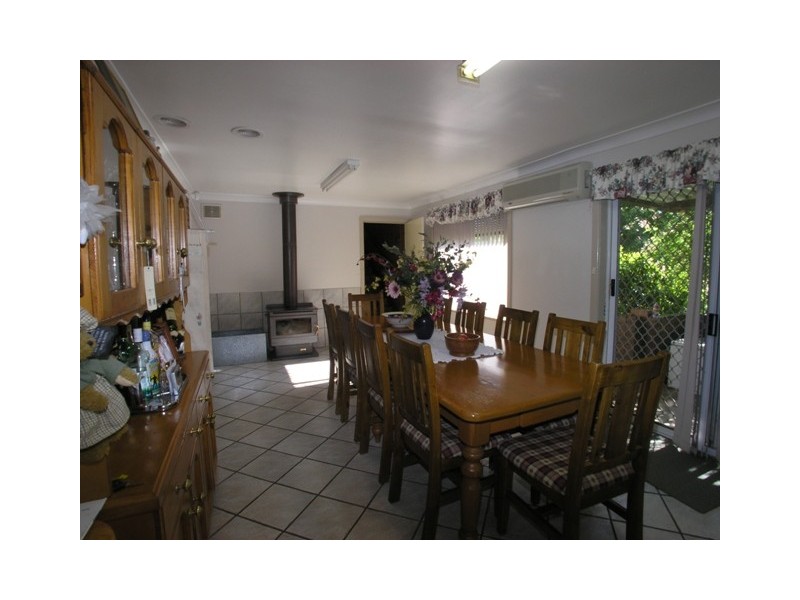 79 Burrendong Way, Orange NSW 2800