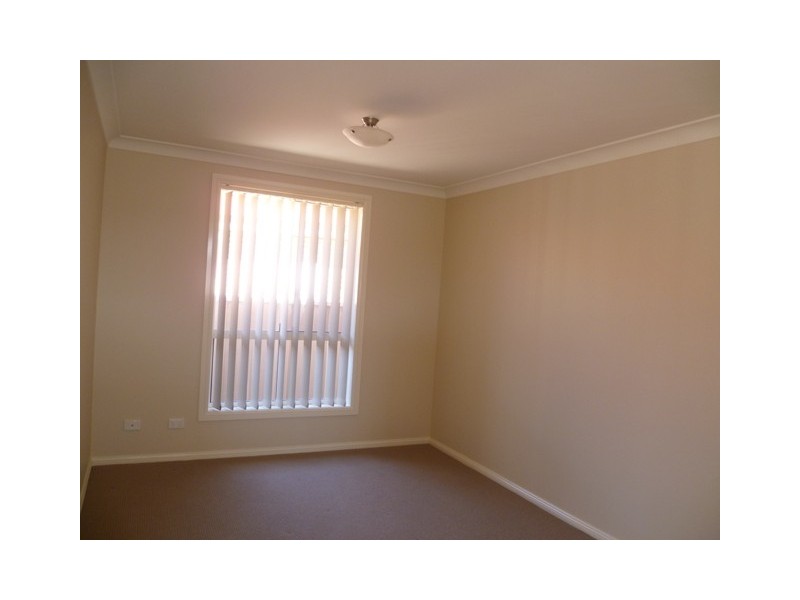 2 / 183a Dalton Street, Orange NSW 2800