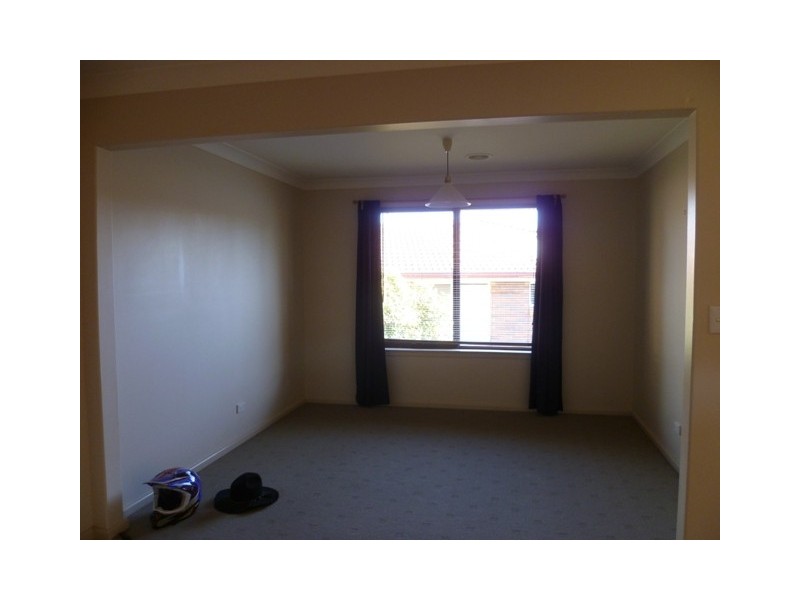 66 Wiare Circuit, Orange NSW 2800