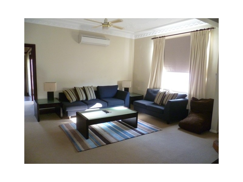 11 Rosemary Lane, Orange NSW 2800
