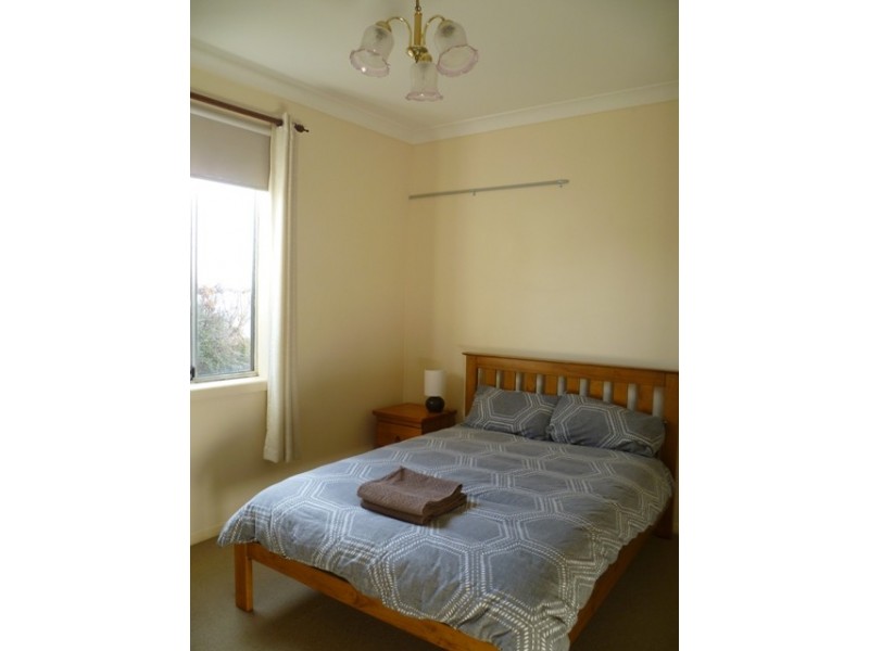 11 Rosemary Lane, Orange NSW 2800