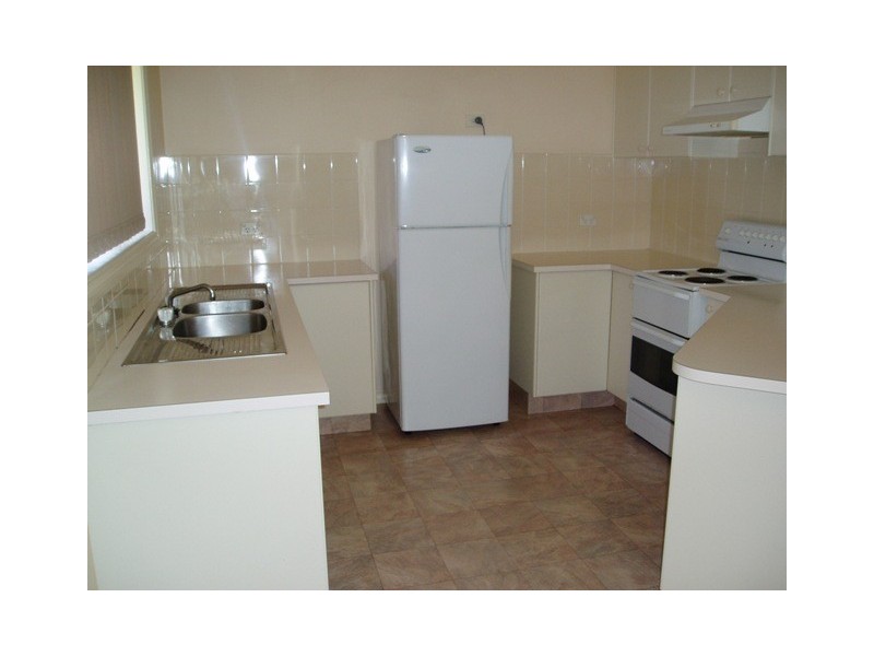 UNIT 2/16 FORBES ROAD, Orange NSW 2800