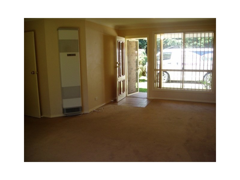 UNIT 2/16 FORBES ROAD, Orange NSW 2800