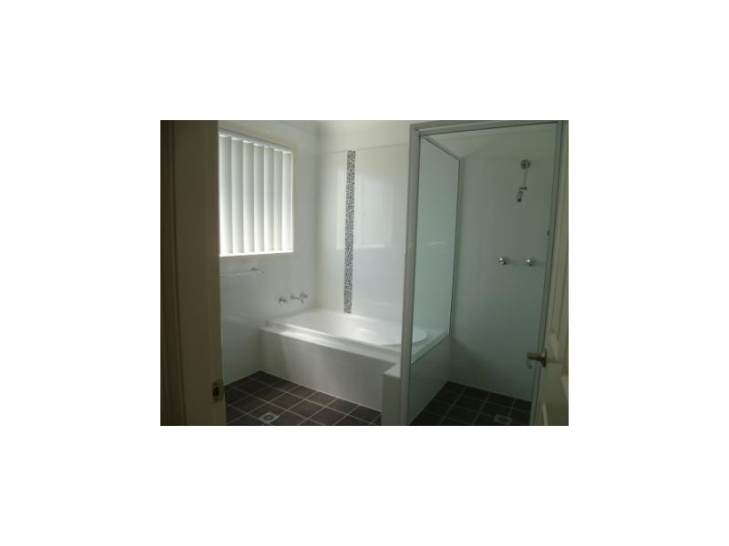 11b McCarron Place, Orange NSW 2800