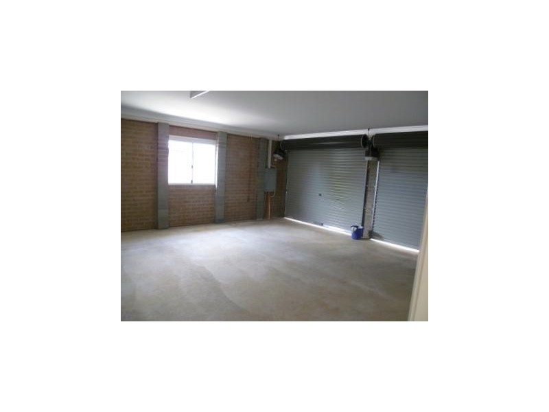 11b McCarron Place, Orange NSW 2800