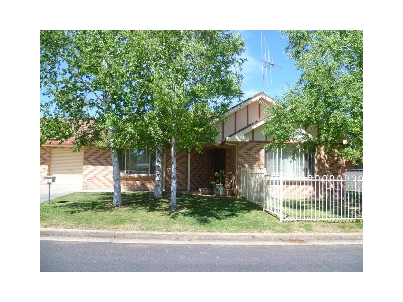 9/18 ROSEMARY LANE, Orange NSW 2800