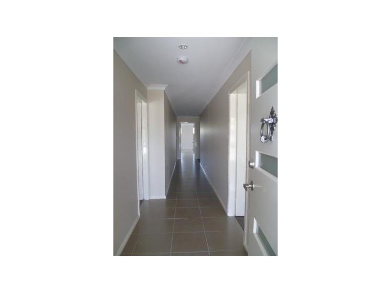 11a McCARRON PLACE, Orange NSW 2800