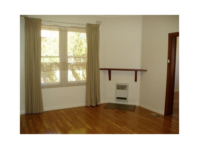 17 CASEY STREET, Orange NSW 2800