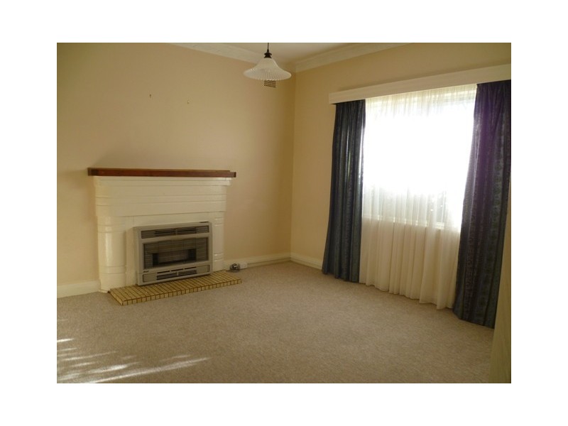 12 ICELY ROAD, Orange NSW 2800