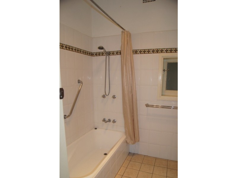 12 ICELY ROAD, Orange NSW 2800