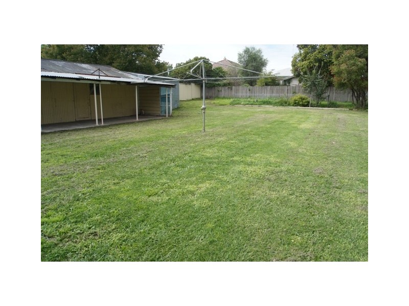 12 ICELY ROAD, Orange NSW 2800