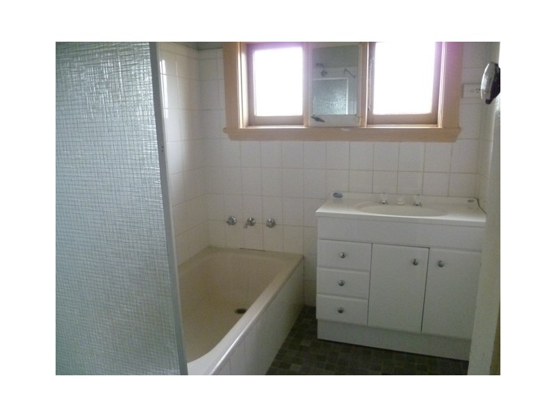 2 GARDEN STREET, Orange NSW 2800