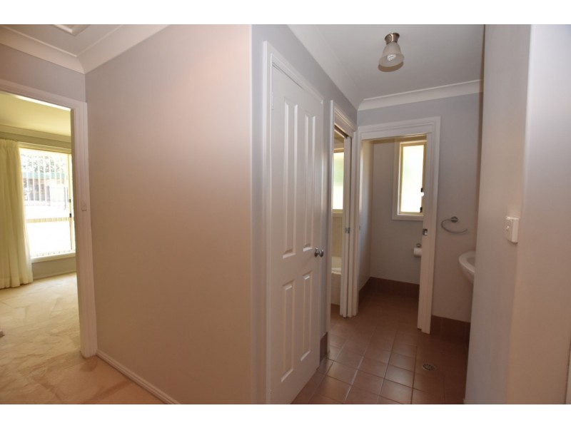 1 /10 Frost Street, Orange NSW 2800