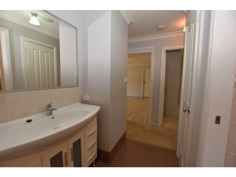 1 /10 Frost Street, Orange NSW 2800