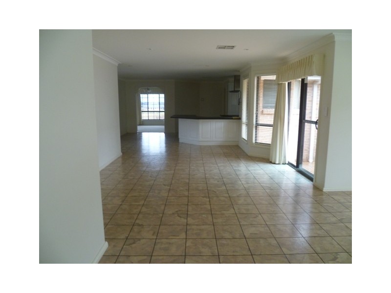 1 MAJESTIC WAY, Orange NSW 2800