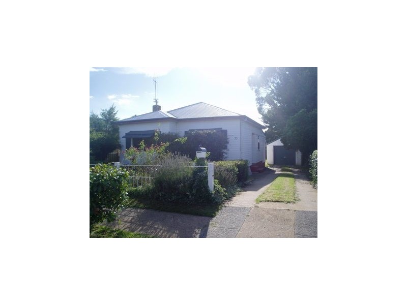 70 EDWARD STREET, Orange NSW 2800