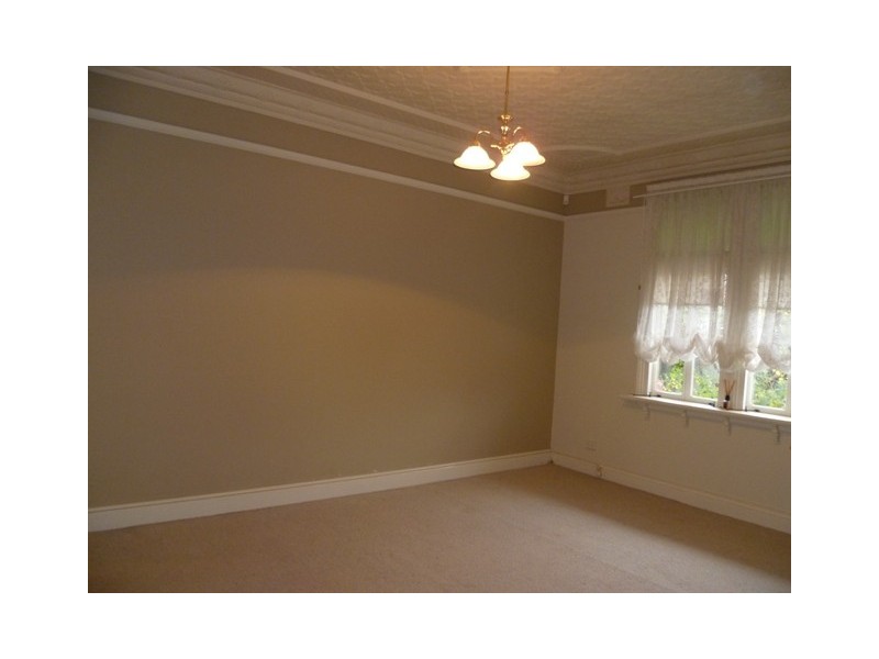 349 Lords Place, Orange NSW 2800