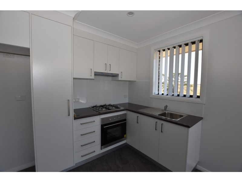 36a Miriam Drive, Orange NSW 2800