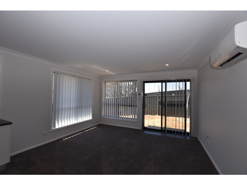 36a Miriam Drive, Orange NSW 2800
