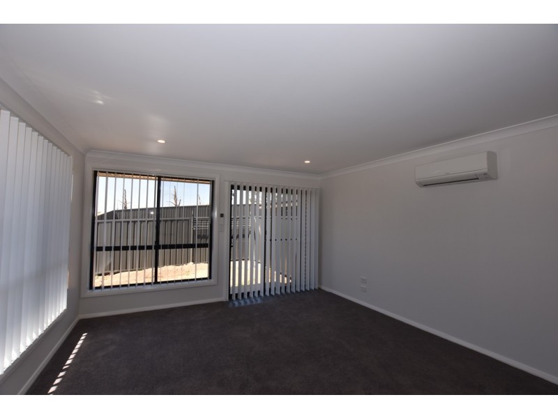 36a Miriam Drive, Orange NSW 2800