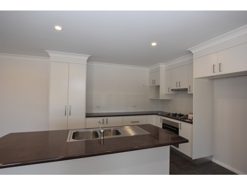 36 Miriam Drive, Orange NSW 2800