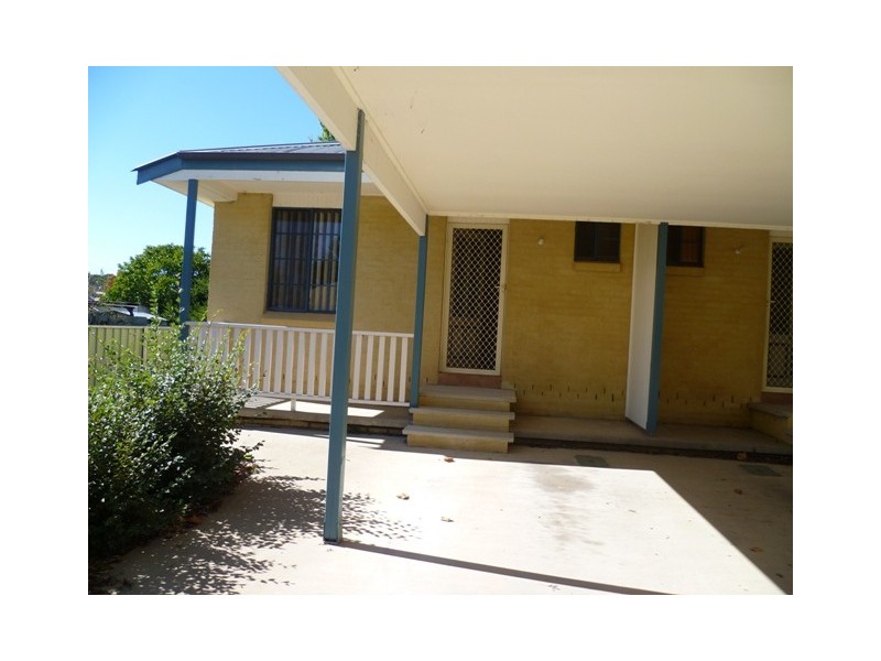 4/170 McLachlan Street, Orange NSW 2800