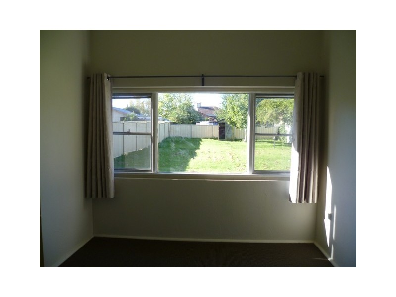 19 National Avenue, Orange NSW 2800