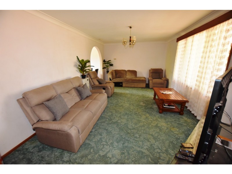 132 Clinton Street, Orange NSW 2800