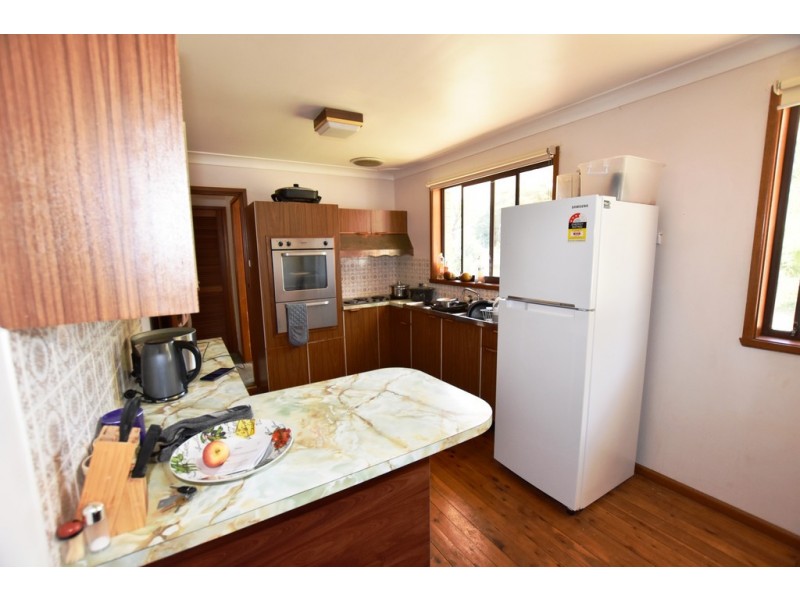 132 Clinton Street, Orange NSW 2800