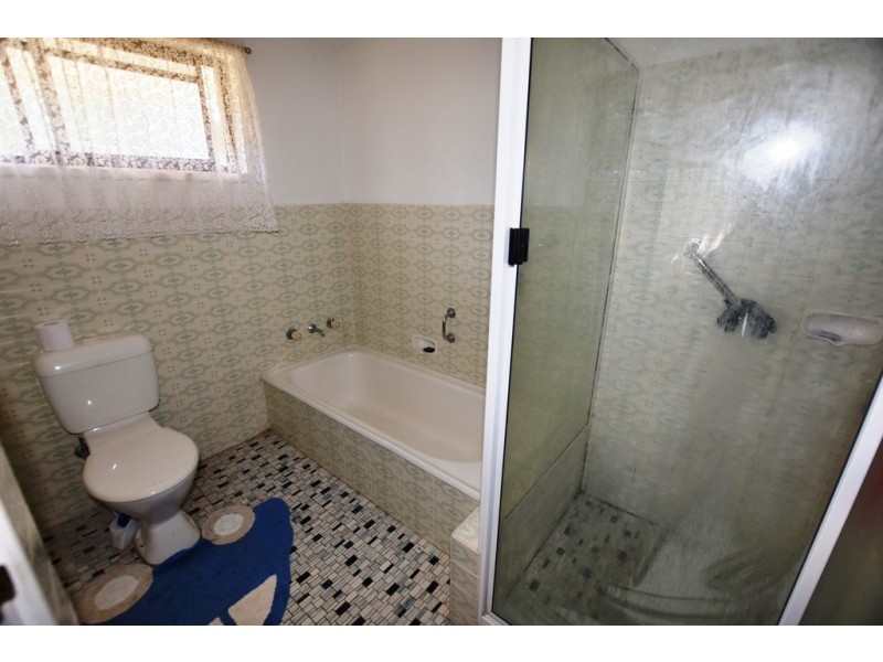 132 Clinton Street, Orange NSW 2800