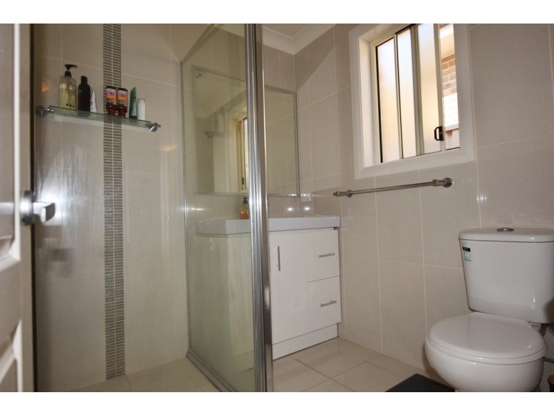 104 Diamond Drive, Orange NSW 2800