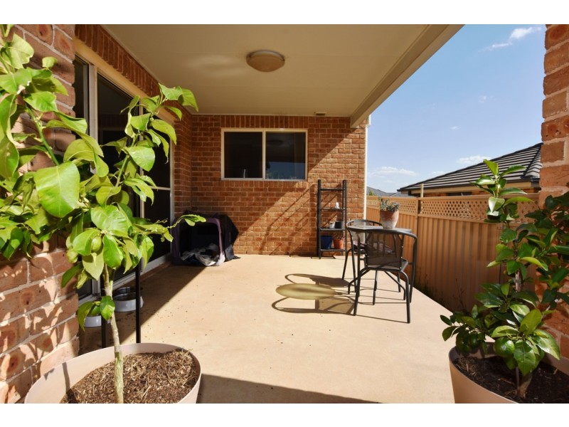 104 Diamond Drive, Orange NSW 2800