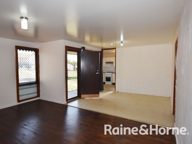 43 Jindalee Avenue, Orange NSW 2800