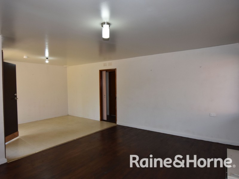 43 Jindalee Avenue, Orange NSW 2800