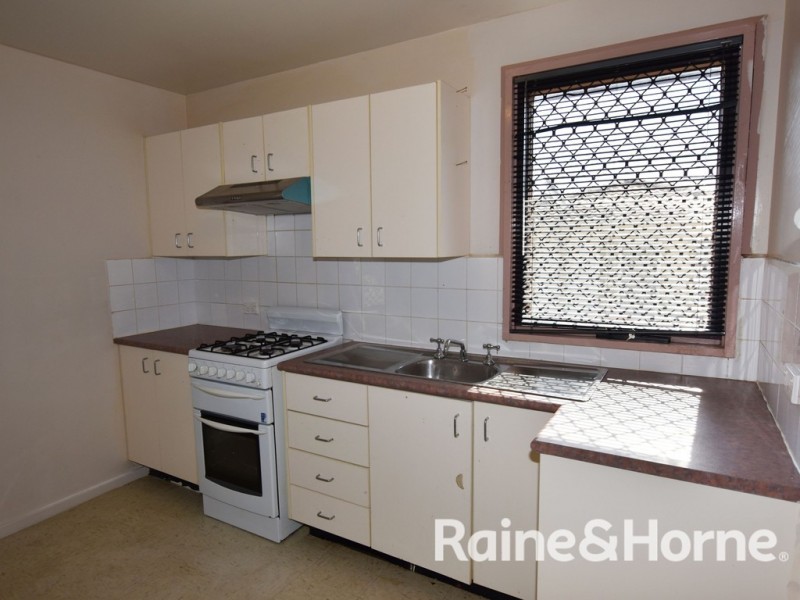43 Jindalee Avenue, Orange NSW 2800