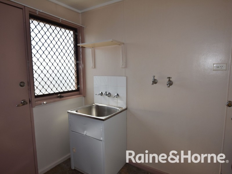 43 Jindalee Avenue, Orange NSW 2800