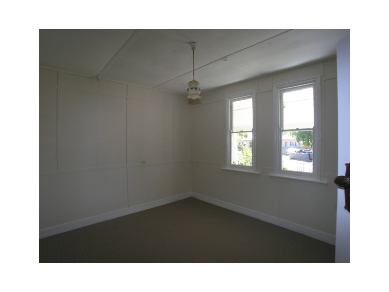 307 Peisley Street, Orange NSW 2800