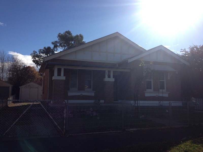 325 Lords Place, Orange NSW 2800