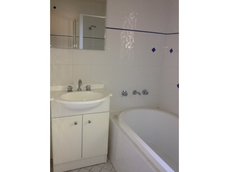 325 Lords Place, Orange NSW 2800