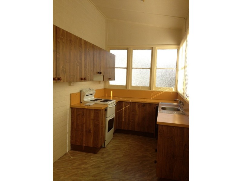 325 Lords Place, Orange NSW 2800