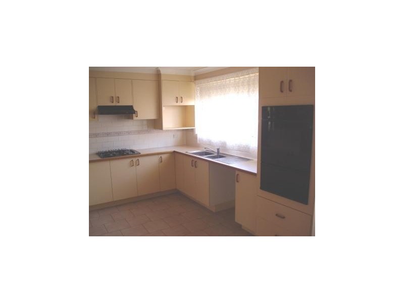 41 GLENDALE CRESCENT, Orange NSW 2800