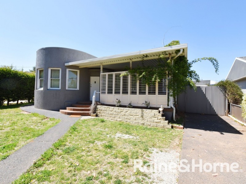 54 Anson Street, Orange NSW 2800