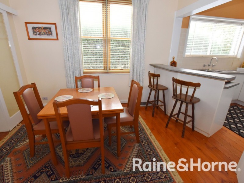 54 Anson Street, Orange NSW 2800